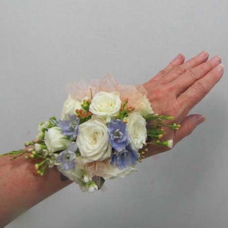 make your own corsage